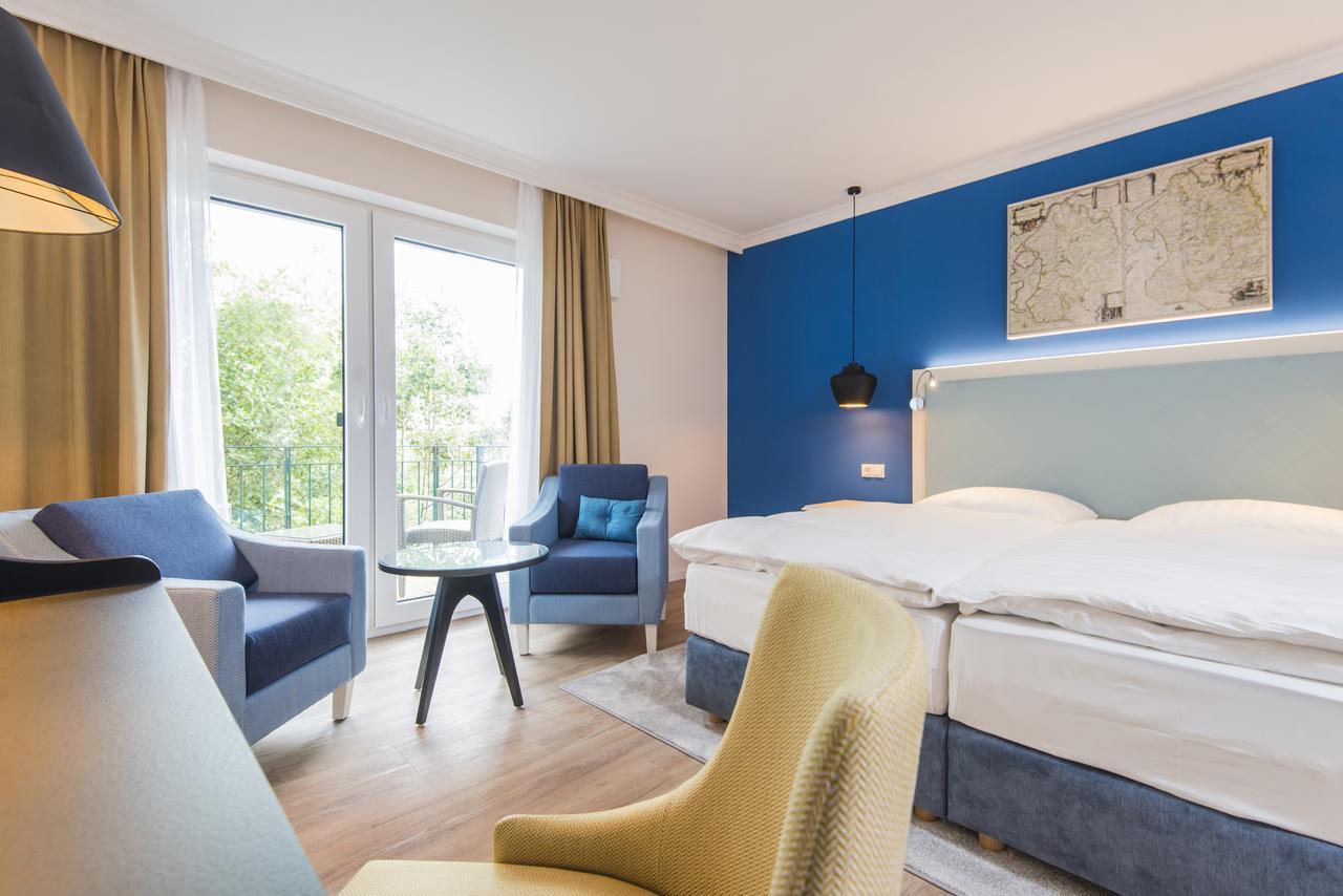 Boutique-Hotel Zur Alten Post ビューズム エクステリア 写真