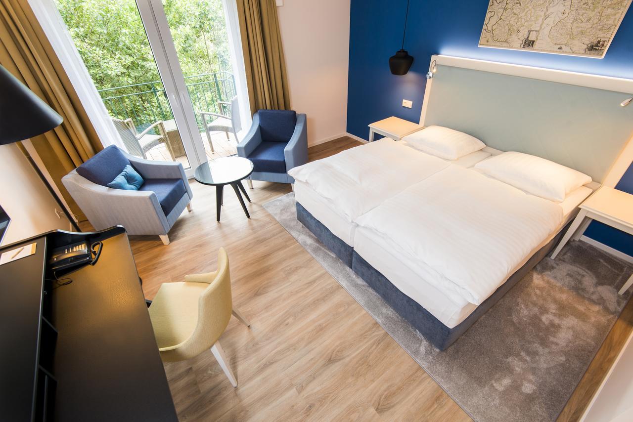 Boutique-Hotel Zur Alten Post ビューズム エクステリア 写真
